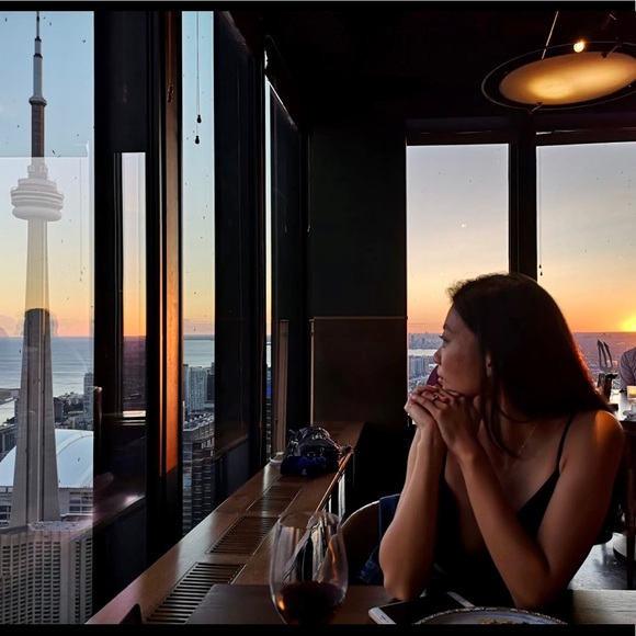 Meet your Posher, Angela - Picture 1 of 1